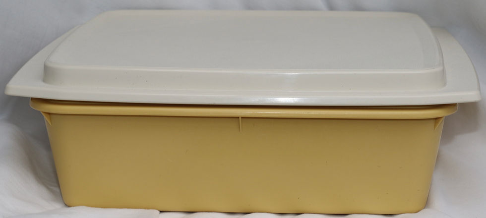 Miniature : Preloved Vintage Tupperware Container