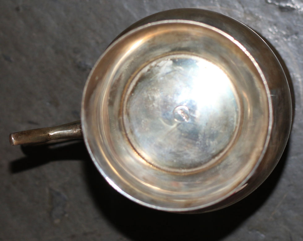 Miniaturbild: Preloved Vintage Highlands silver-plated tankard in a purple velvet-lined case