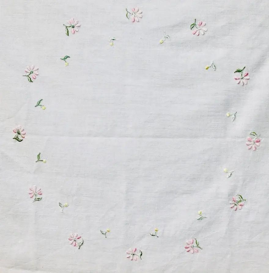 Miniatura: Preloved Embroidery Tablecloth, Floral Tablecloth, Flower Tablecloth