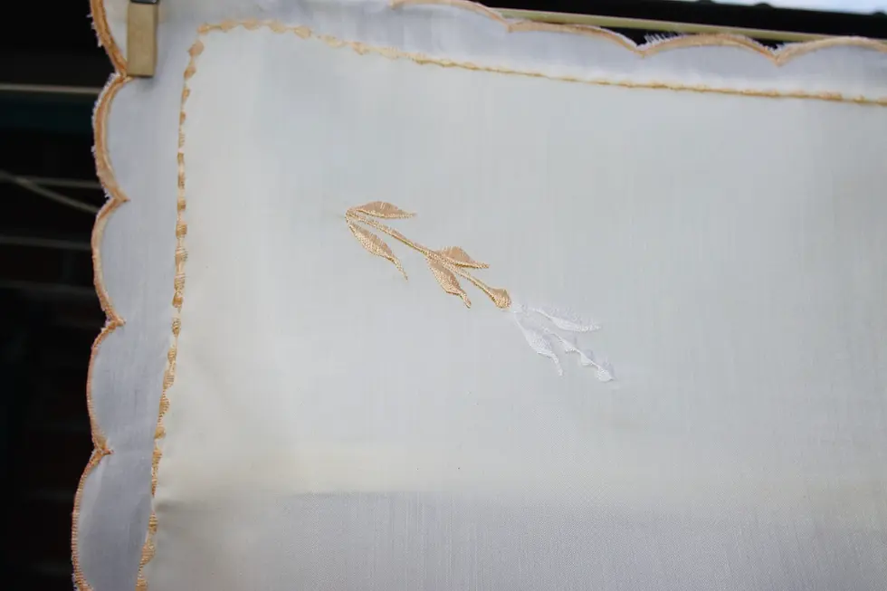 Miniatura: Preloved Vintage floral pillow case, Flower Pillowcase