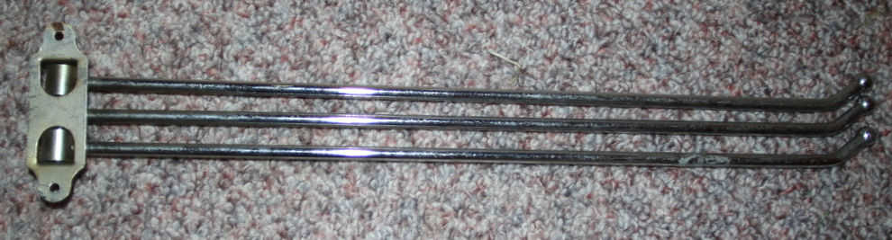 Preloved Adjustable Swing Arm Tea Towel Rack, Tea Towel Holder