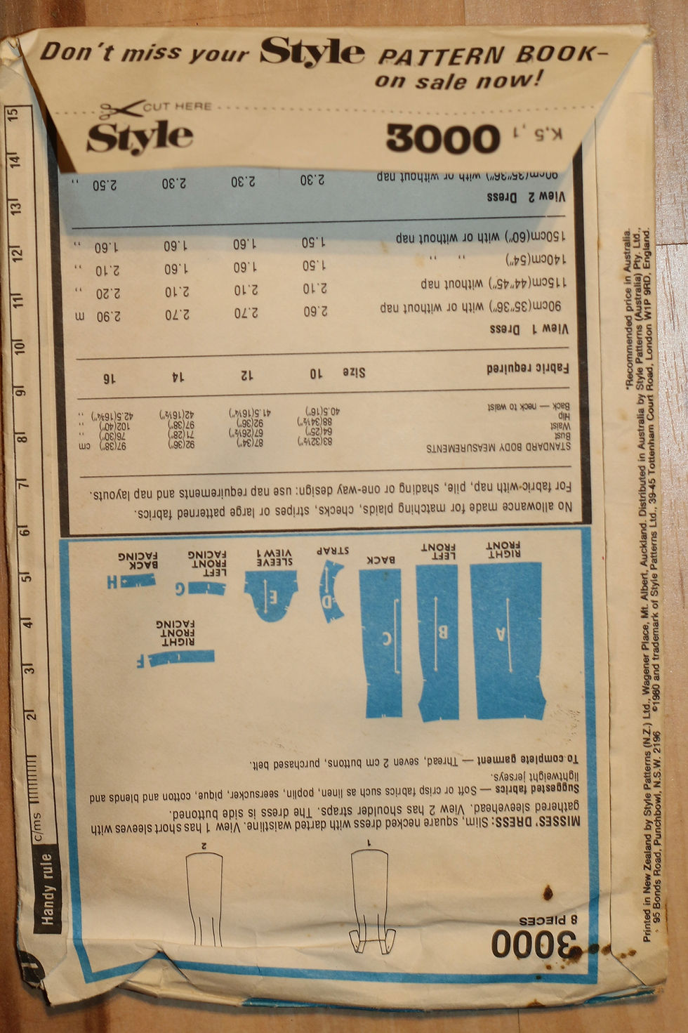 Μικρογραφία: Preloved Vintage Style 3000 Misses' Dress Sewing Pattern