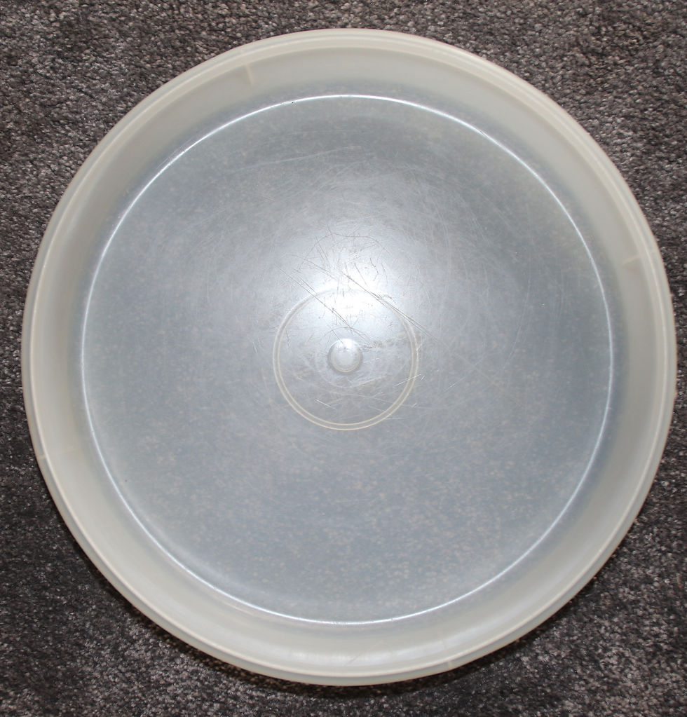 Miniatura: Preloved Vintage Tupperware Slice and Cake Keeper Container