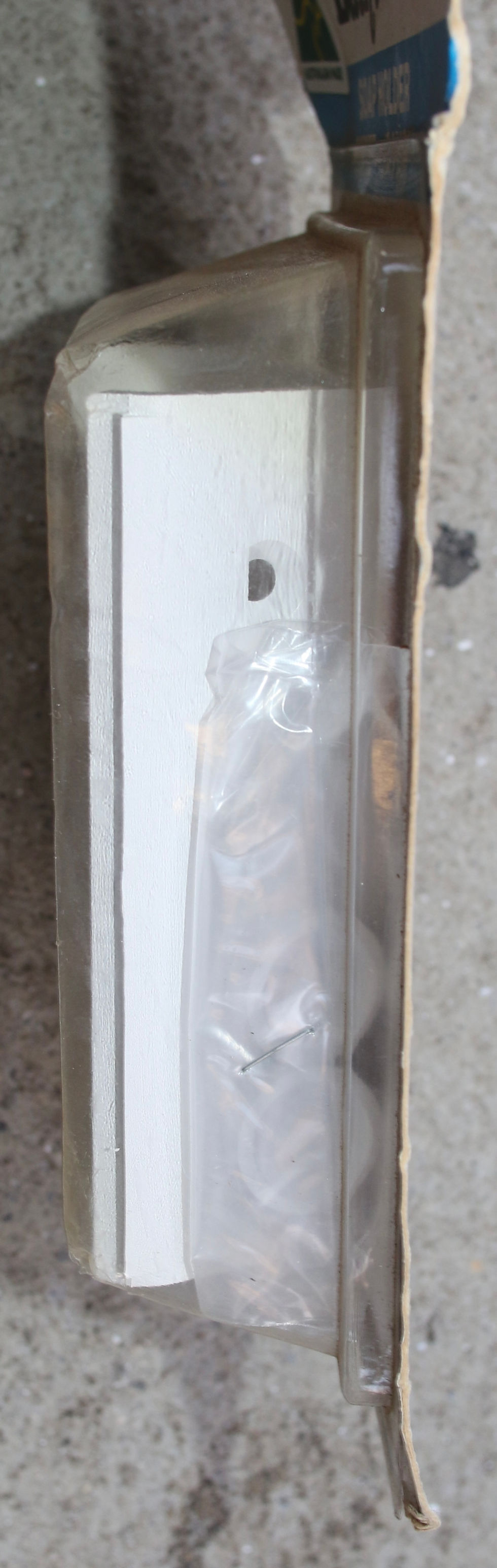 Miniatura: Preloved Vintage Caroma Bath Mates soap holder, in original packaging