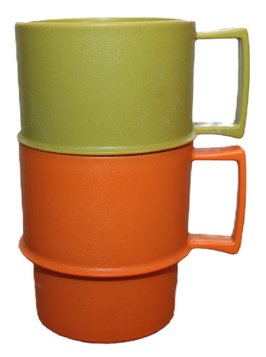 Preloved Set of two stackable Tupperware cups, Tupperware Mugs ...