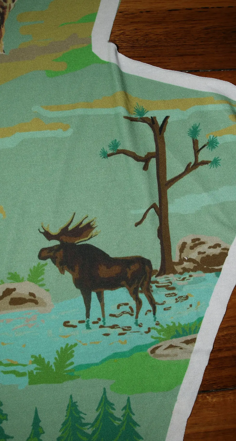 Миниатюра: Preloved Bear, Moose and Dears in the Wild Fabric Offcut