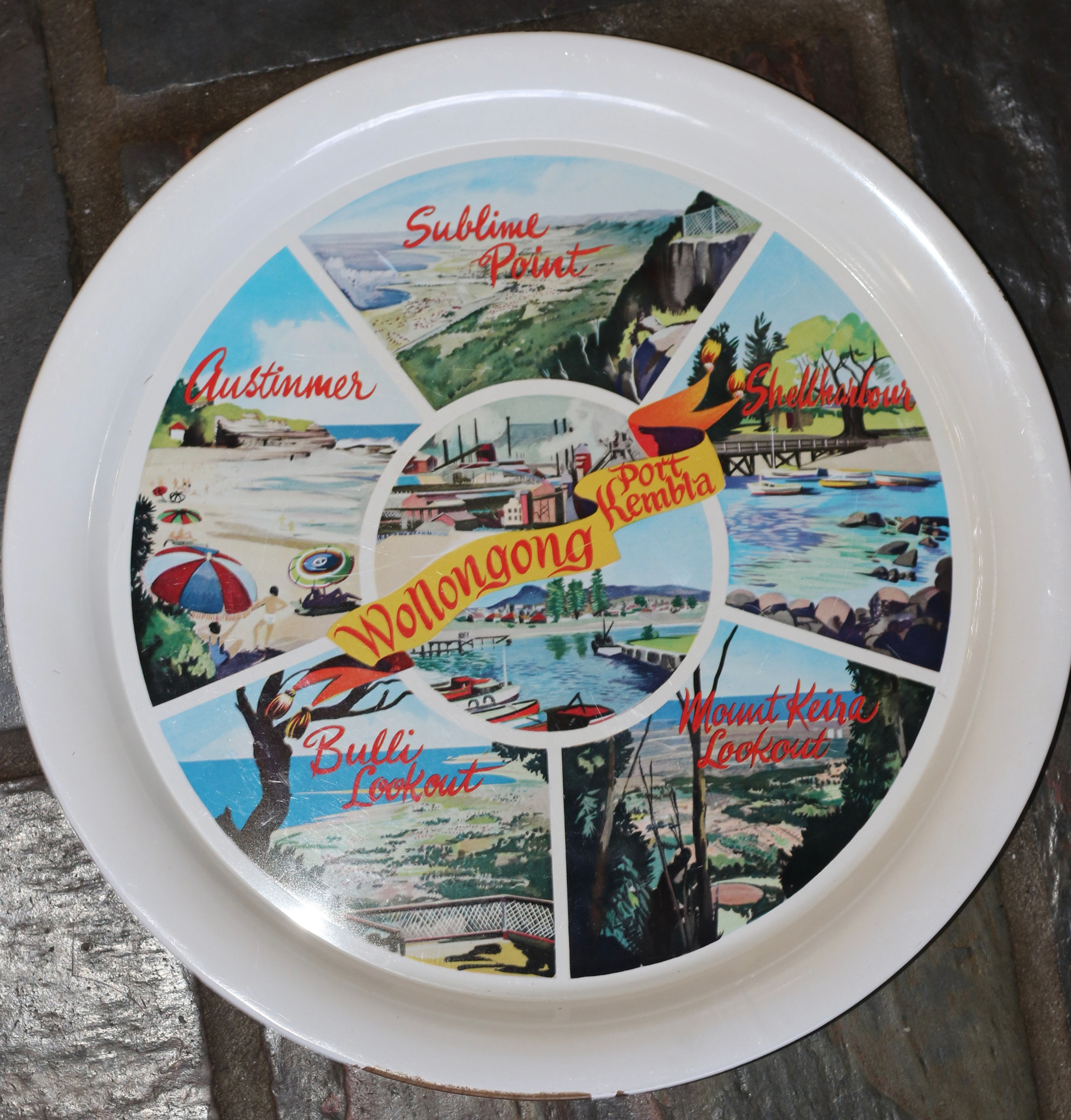Preloved Souvenir of Australia, Metal Wollongong Tray