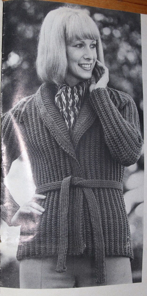 縮圖：Vintage Patons Knitting Book , No. 484 Crafty or Husky , OOP Patterns