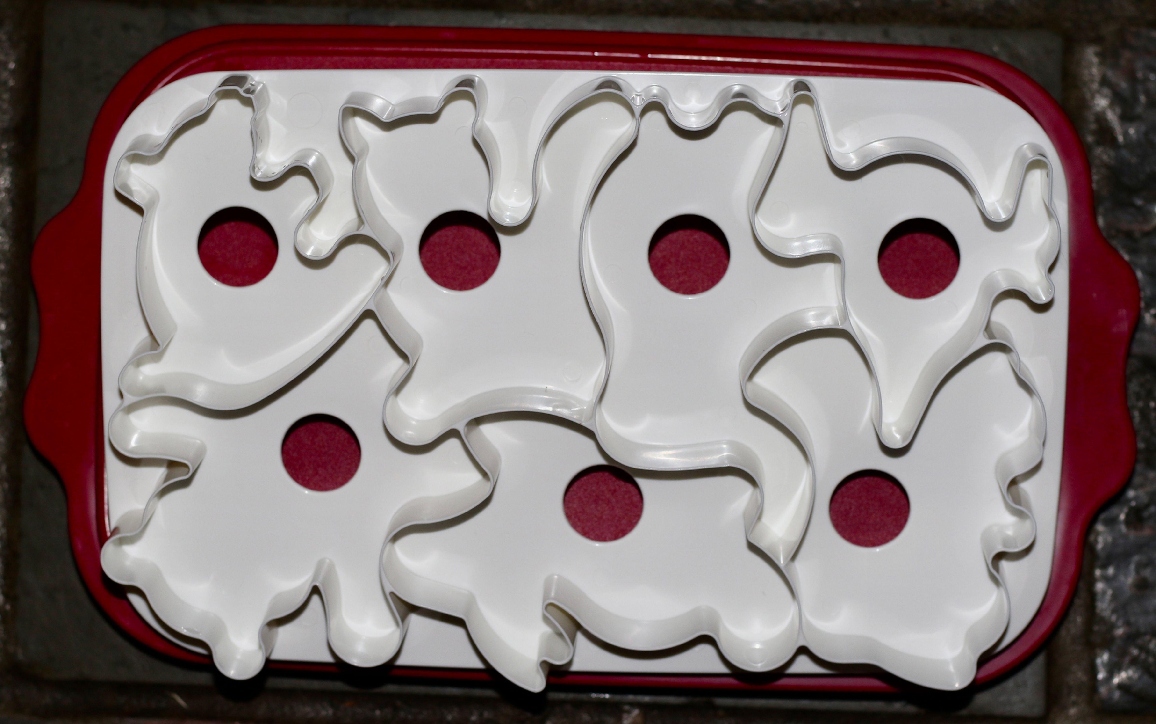 Tupperware Animal Wigglers Set Jello or Cookie Mold 6647 Pink & White 1992