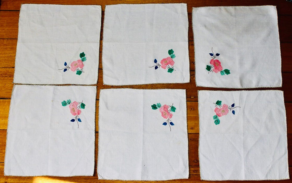 Miniatura: Preloved Set of six cotton floral napkins