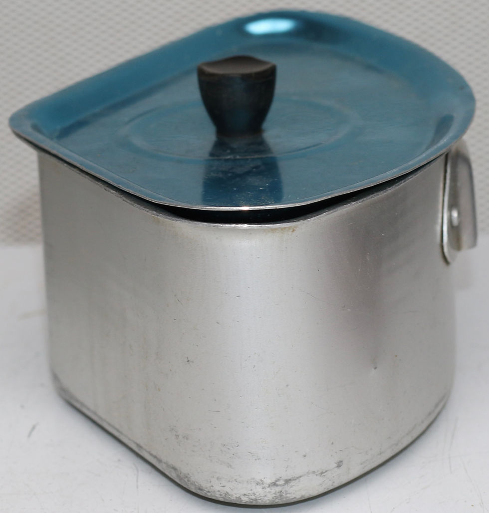 Thumbnail: Preloved Vintage Pair of Triangular Cookers, Triangle Pot Set, Vintage Cookware