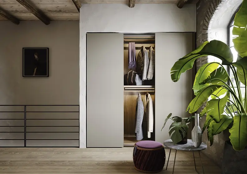 Fitted sliding wardrobe