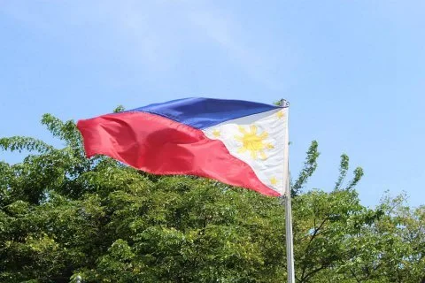 philippines-flag-blowing-in-wind.jpg.webp