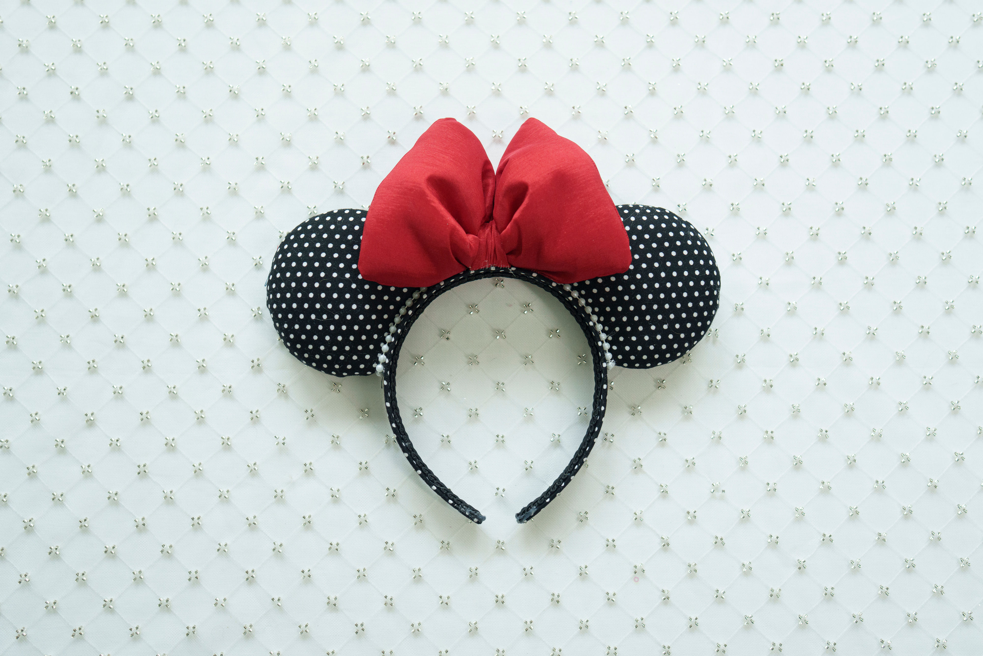 Classic Minnie Ear Headband