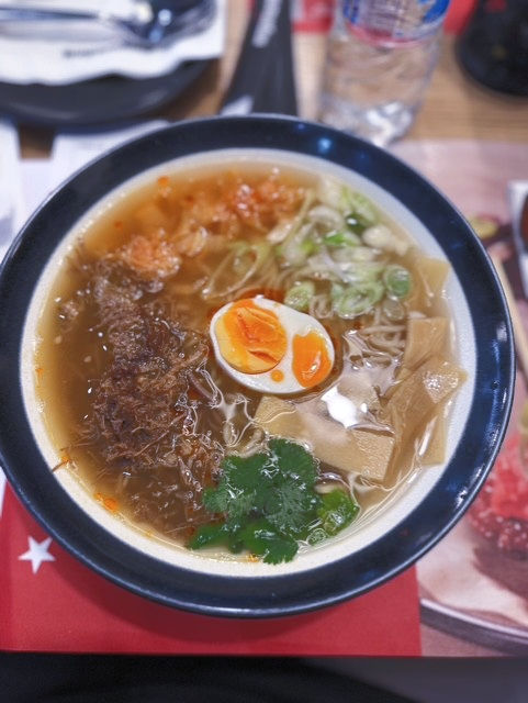 τρώγωντας στη λευκωσία