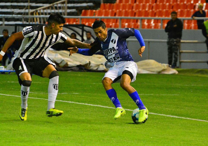 A Alvarado se le complicó la clasificación