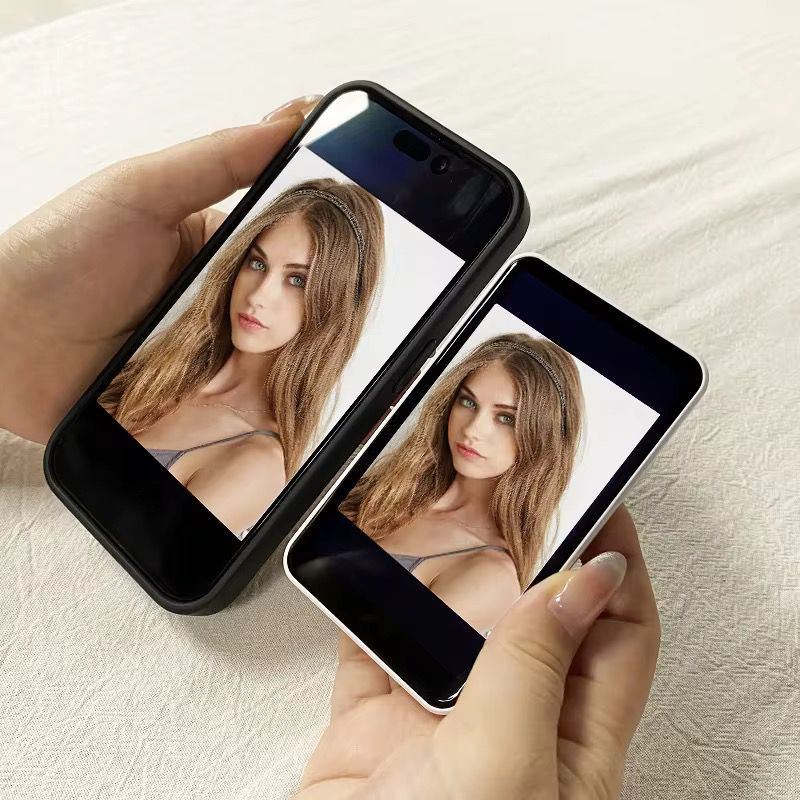 Thumbnail: Mirano Screen Device for Phone