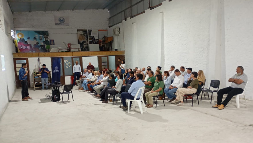 La SFR San Javier impulsa proyecto de reciclaje y mejora agroecológica de suelos.
