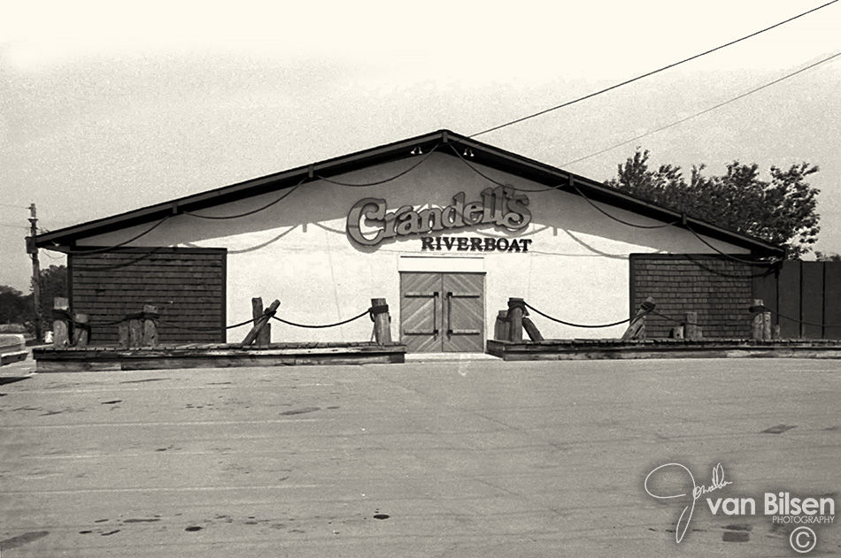 Eateries of Port Perry - 024 - ©Jonathan van Bilsen