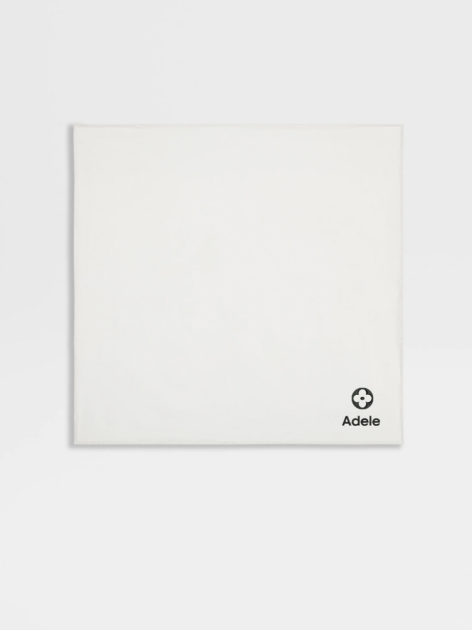 Serviette de table brodée à paris , Serviette de table avec broderie logo