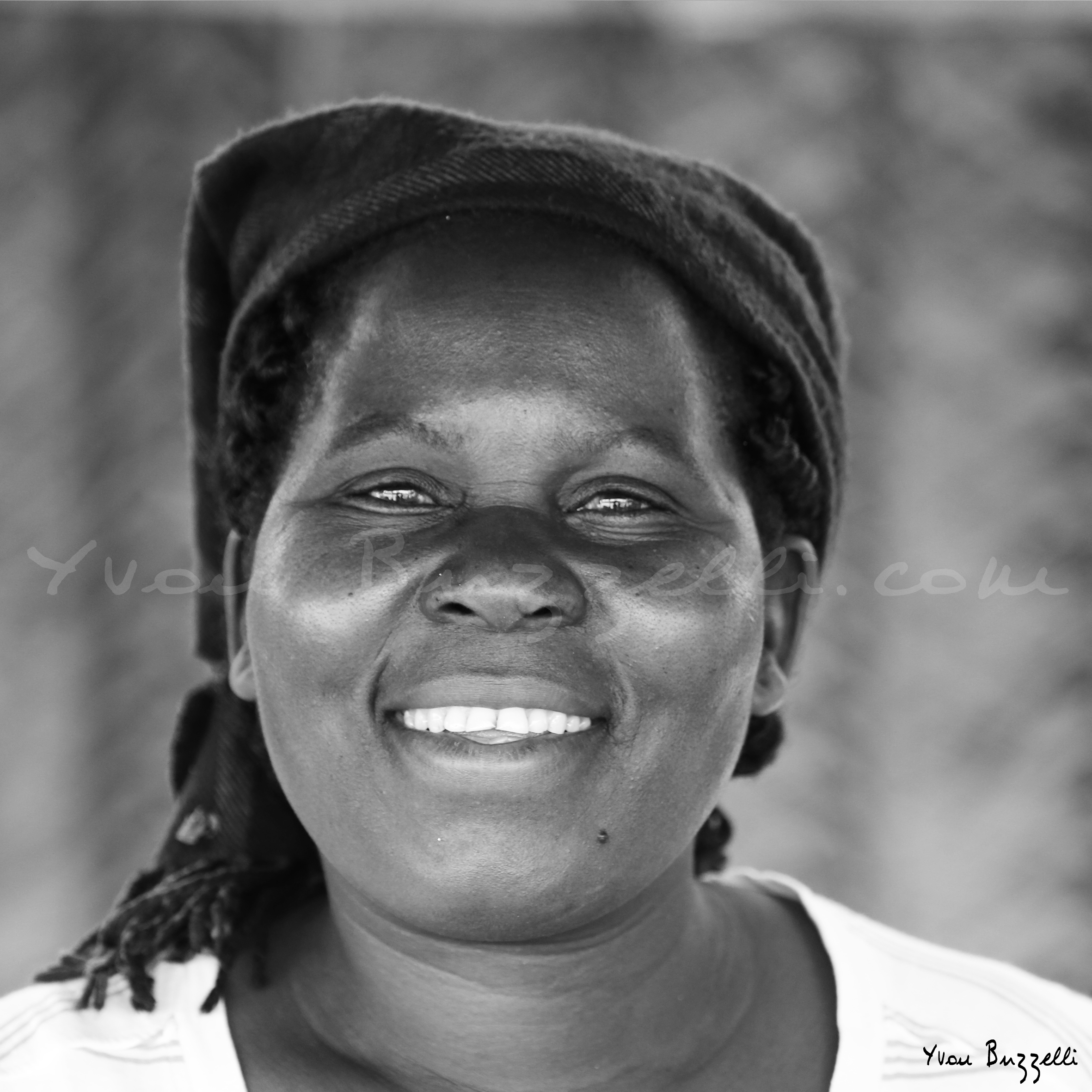 MOZAMBIQUE SMILE