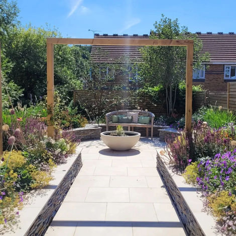 garden design in bristol by nuttgens garden design 