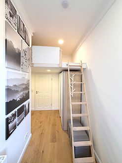 Modernes WG-Zimmer in frisch renovierter Wohnung