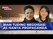 Guru Besar Hubungan Internasional St. Petersburg State University, Connie Rahakundini, dan peneliti senior Indo-Pacific Strategic Intelligence, Aisha Kusumasoemantri.