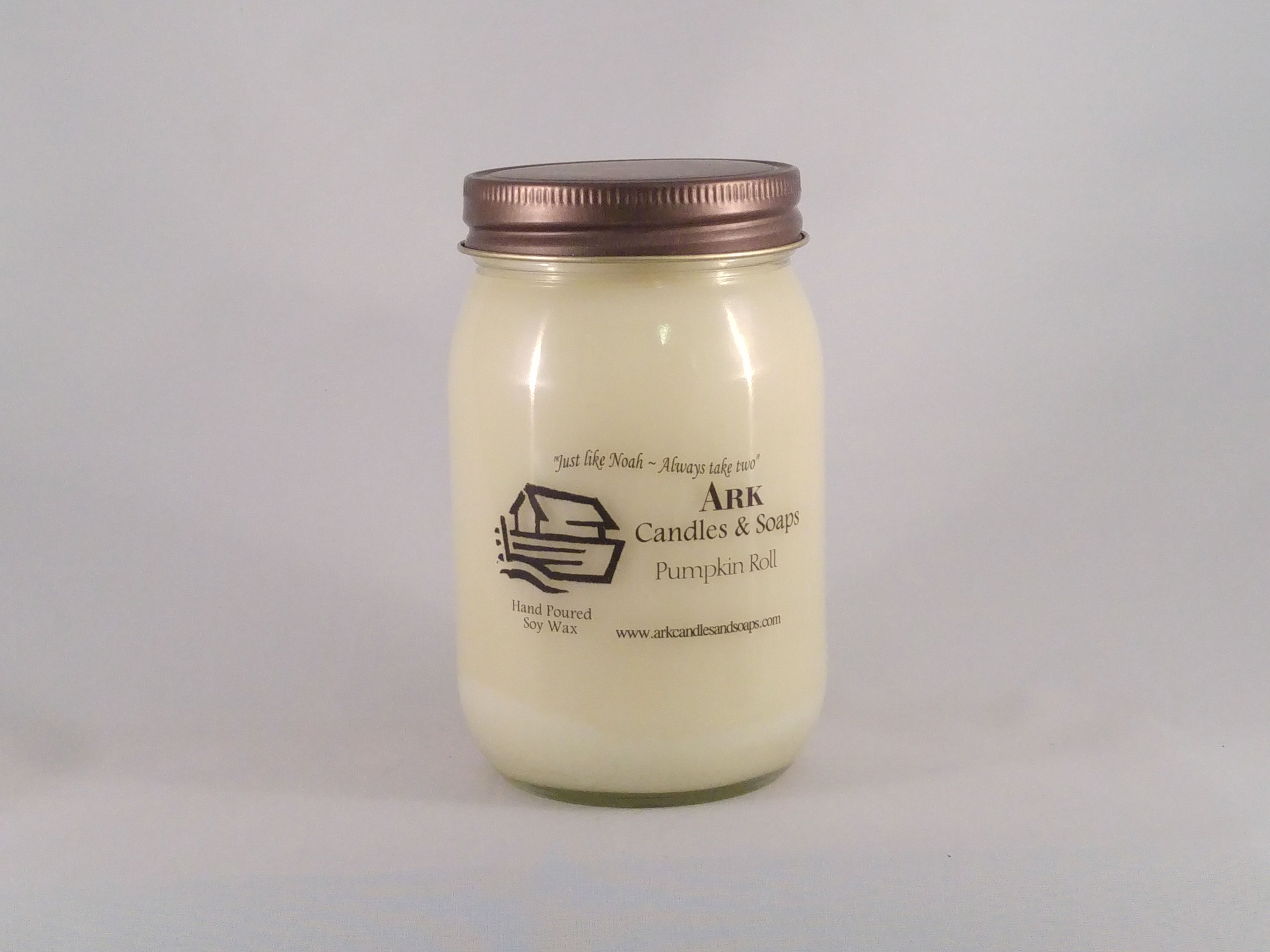 Pumpkin Roll   16 oz.   Burn Time 150 hr