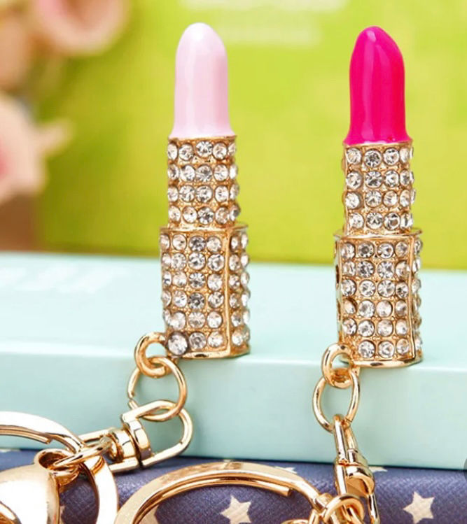 Thumbnail: keychains / Zipper pull / Charms 