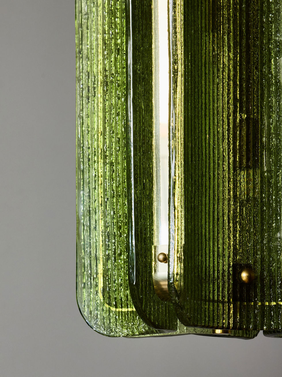 Miniature : Textured Murano Glass and Brass Pendant in Green Colour