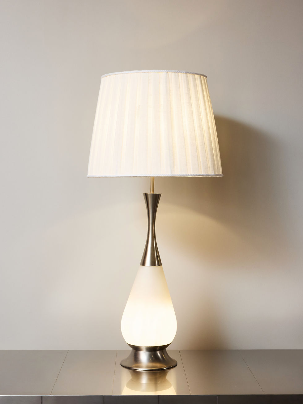 Miniature : Stilnovo Opaline Glass and Brushed Steel Table Lamp