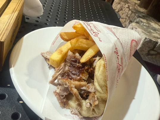 Λίγο απ΄ολα!