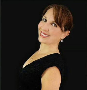 Rosalinda Farías