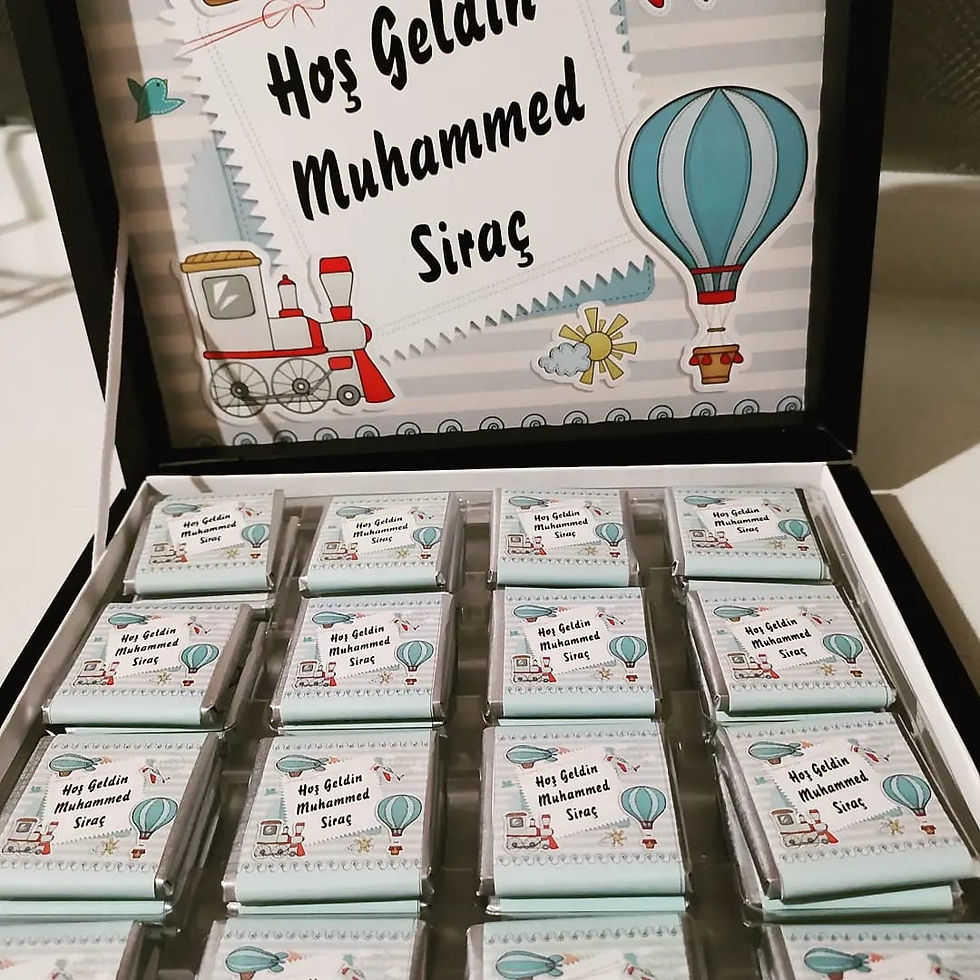 Küçük resim: Özel Çikolata Kutusu 32'li