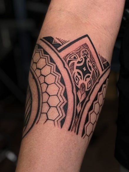 Freehand Polynesian Tribal Armband tattoo with turtle 
