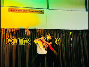 Senior DRAMUDA delights students