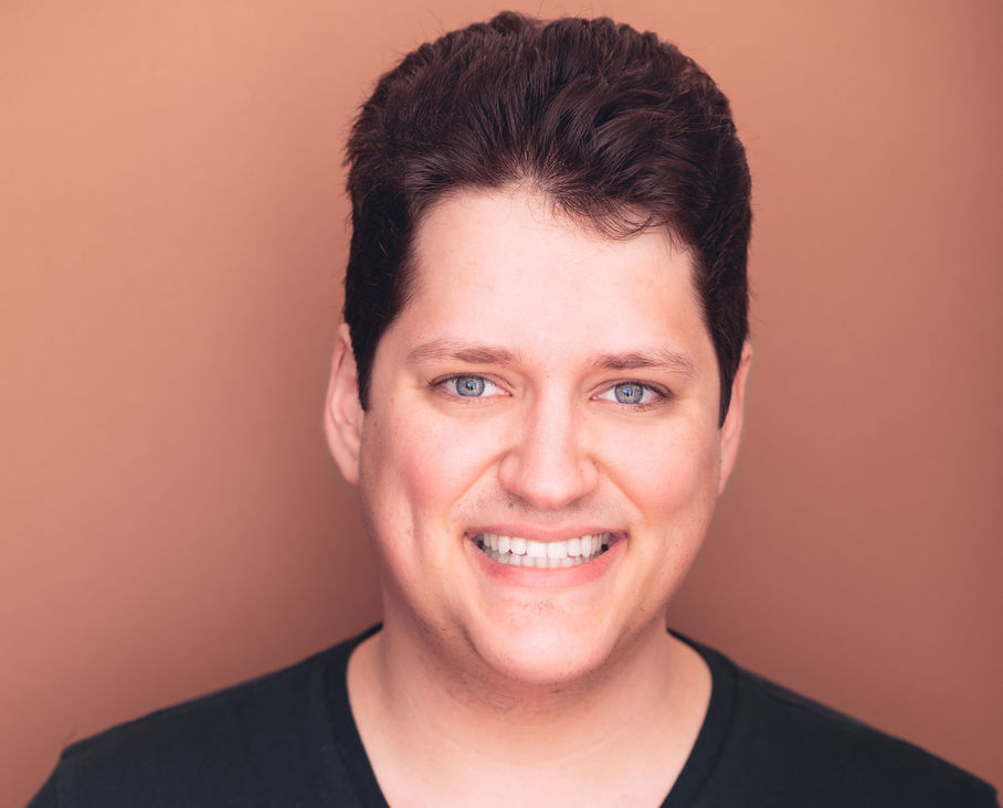 Adam Lawrence Headshot 2022c.jpg