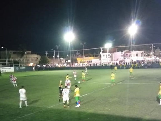 Amigos cierra jornada en la punta de la Liga Colosio de Fútbol