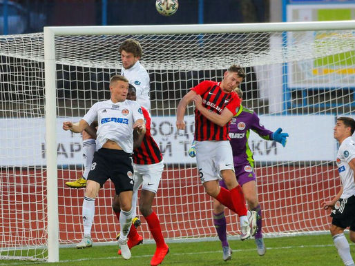 Bielorrusia suspende fútbol juvenil, pero Liga Premier continúa