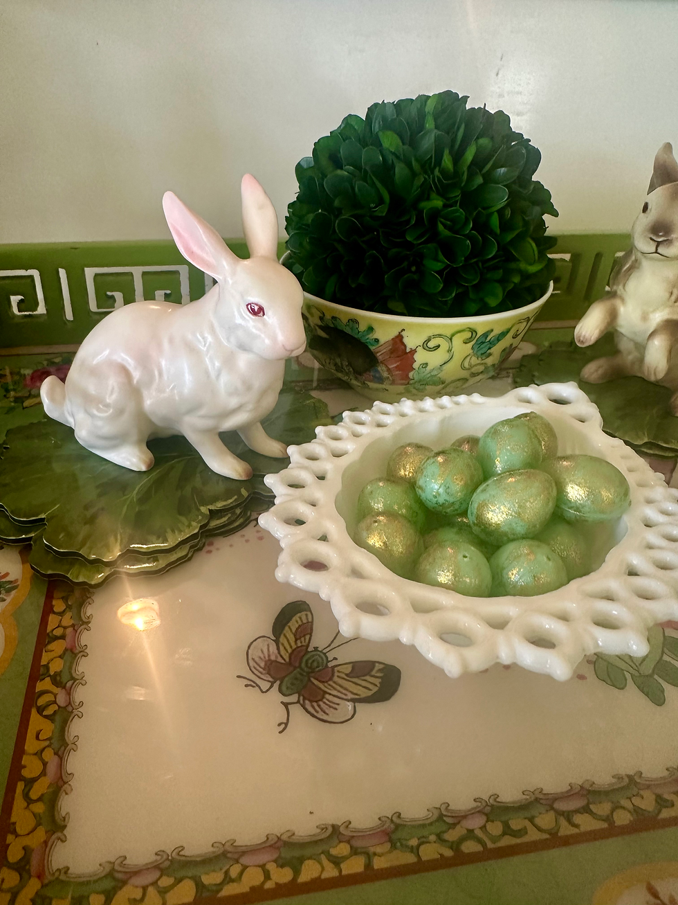 Thumbnail: Vintage Bunny Figurine