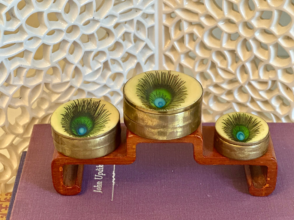 Thumbnail: Peacock Eye Nesting Boxes