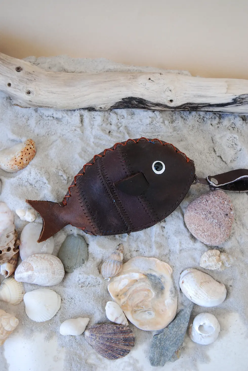 Miniature : Porte-monnaie Dorade en cuir recyclé de la marque Mabuti'k