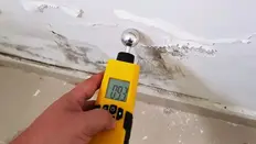 איתור נזילות ללא הרס – איך לזהות ולפתור בעיות רטיבות מבלי לשבור קירות?