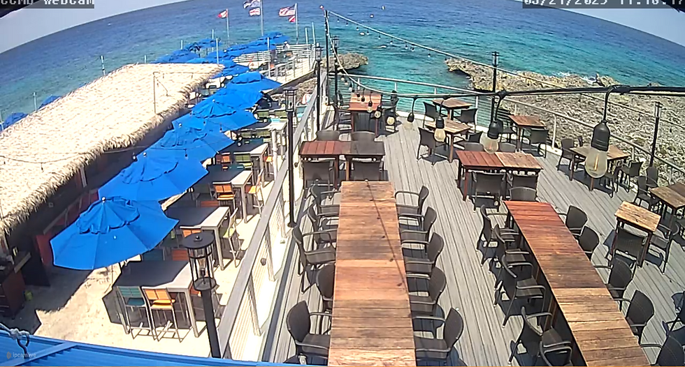 LIVE WEBCAM GRAND CAYMAN (CRACKED CONCH)
