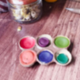 Potions tertiaires petits formats - mini palette aquarelle en cupules de glands 