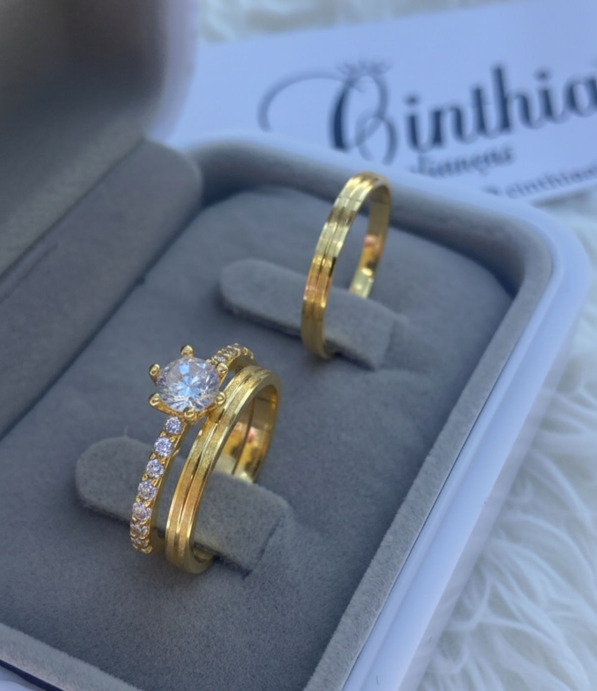 Aliança Kiana + sol Luxxo