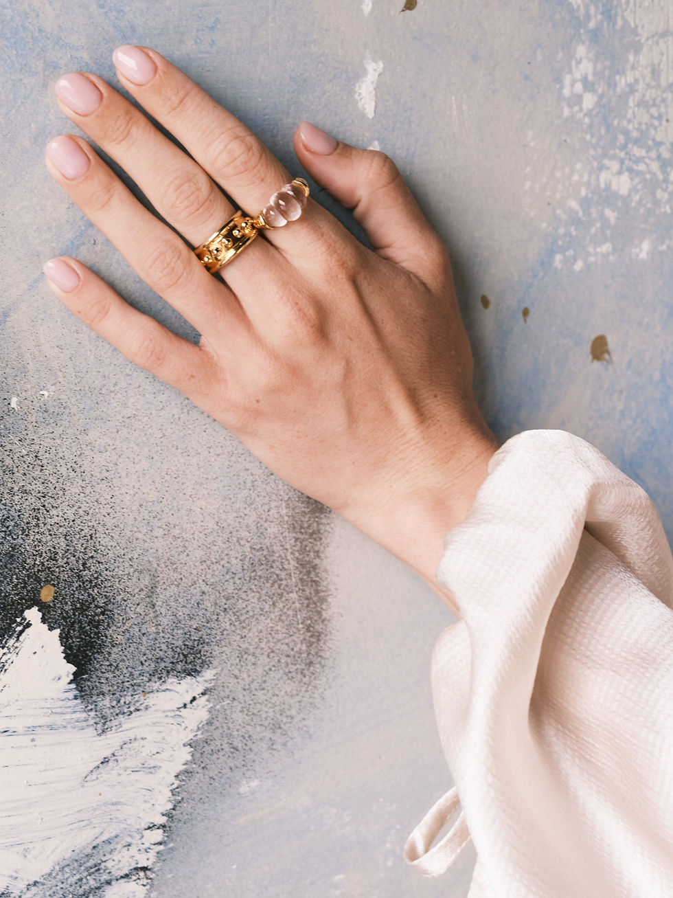 Thumbnail: Seashell Ring 18k