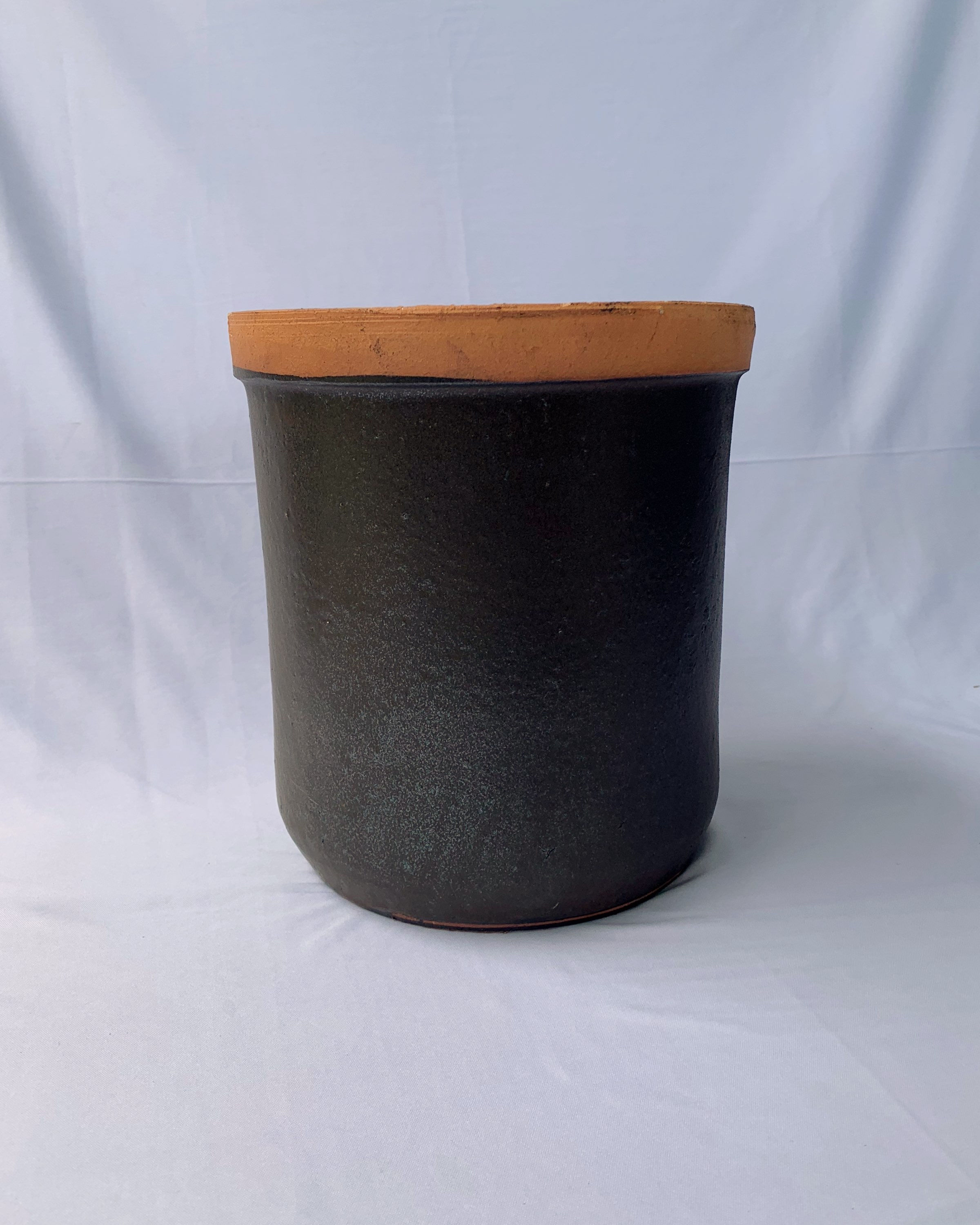 Terracotta pot