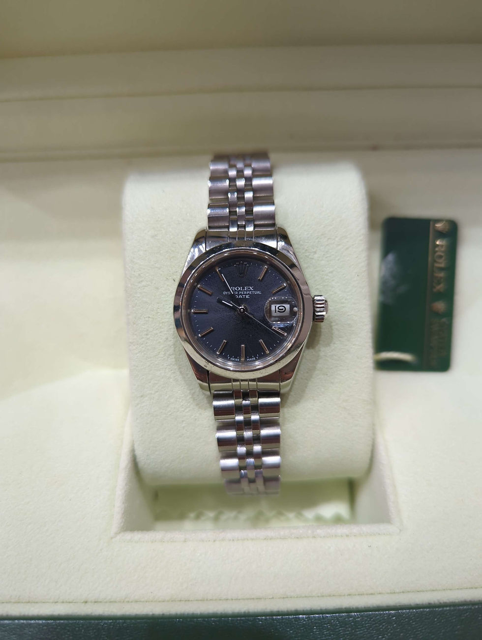 Rolex perpetual date